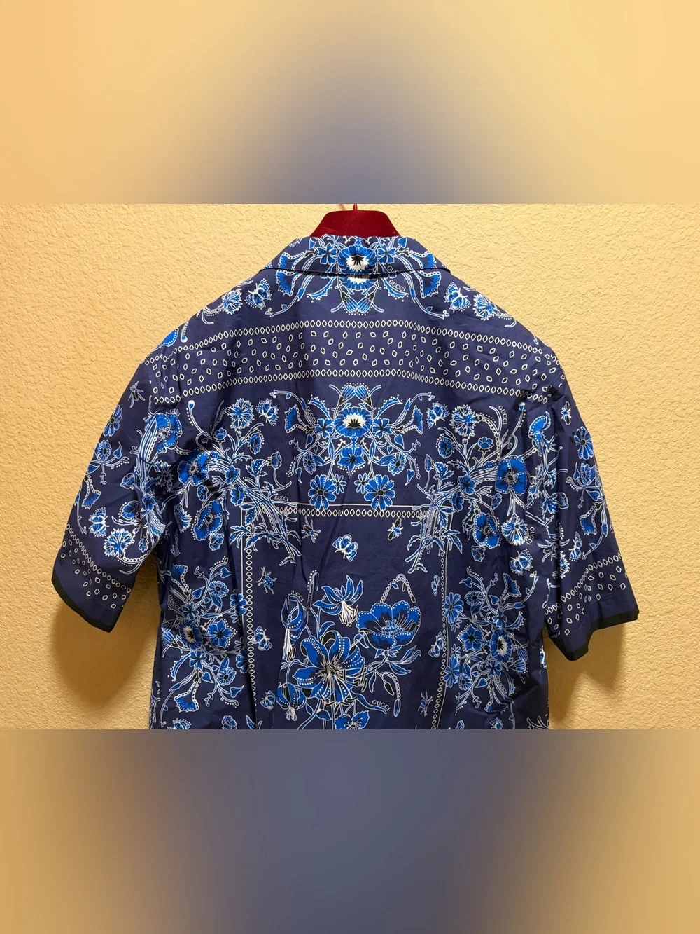 New Authentic Gucci Logo Button Up Floral Shirt Navy White Size IT 52 / US L